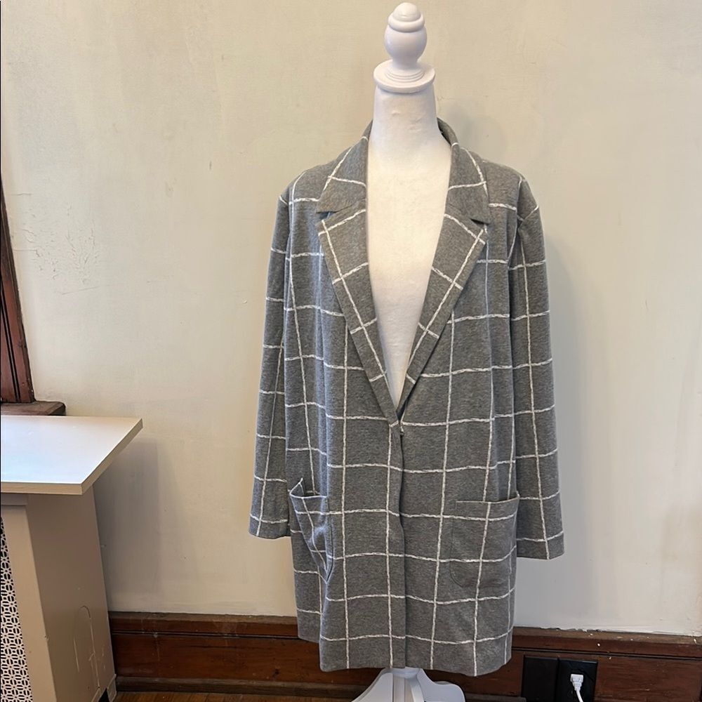 NYDJ Gray White Plaid Blazer/Coat Size 2X EUC